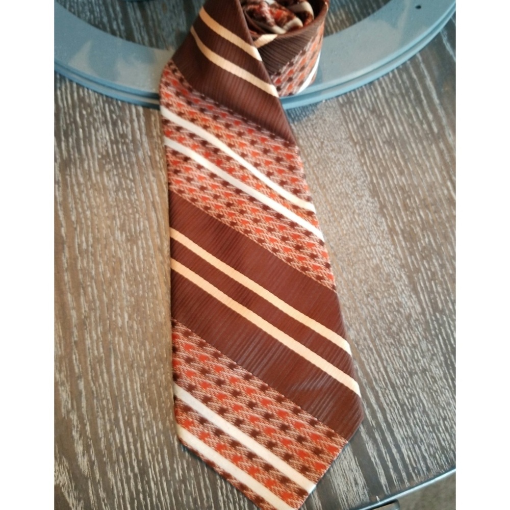 Vintage Beau Brummell Necktie